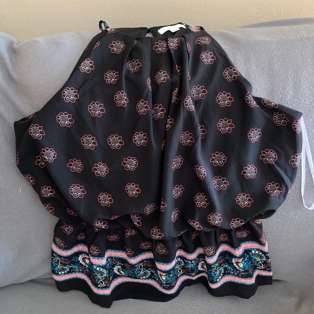 Never been worn. Large women’s halter top